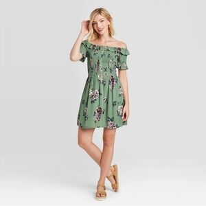 Floral Off-Shoulder Green Dress
